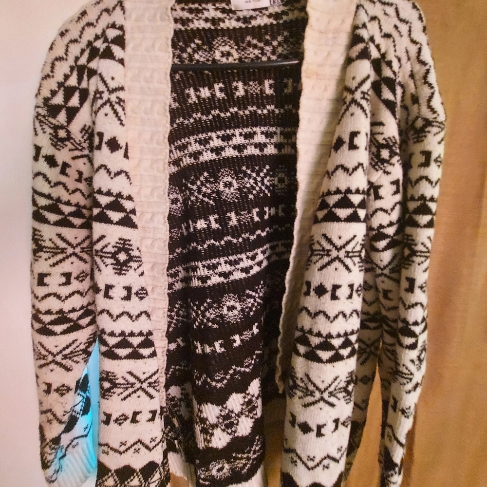 Women's  cardigan